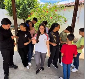 Hoje foi dia de vestir a camisa — literalmente!