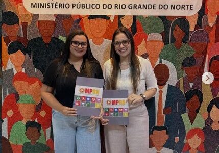 A equipe do CRAS segue firme no compromisso com a qualificação e o fortalecimento das políticas públicas.