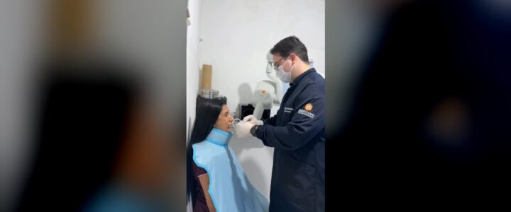 Hoje é dia de homenagear os profissionais que cuidam do nosso sorriso